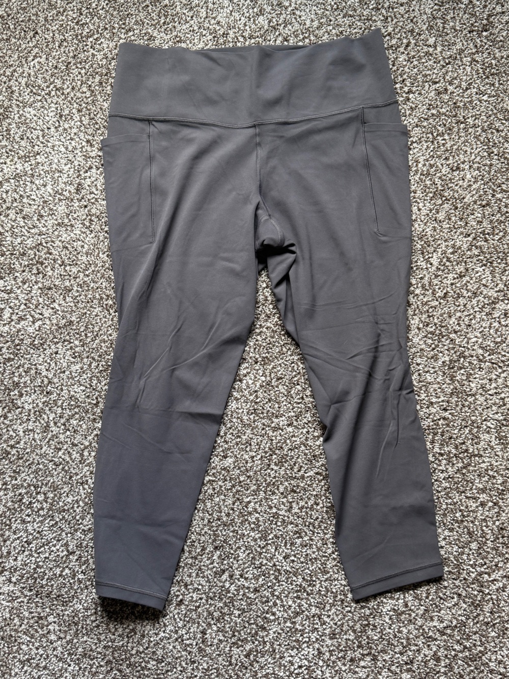 Athleta salutation stash 7/8 legging, slate? colorway